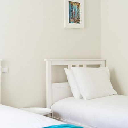 Comfy Flat W/ Rooftop Beach View By Lovelystay Burgau Kültér fotó